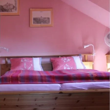 Ferienwohnung Haus Clauss דירה *